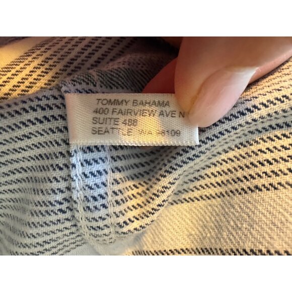 Tommy Bahama Flannel Button Up Shirt Size Large Men's Blue Print EUC - Picture 6 of 8
